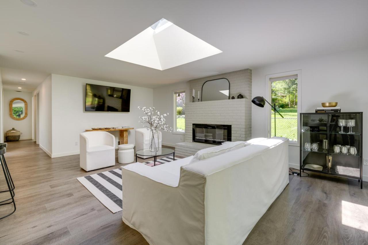 Modern Home 3 Miles To Woodinville Wine Country! Bagian luar foto