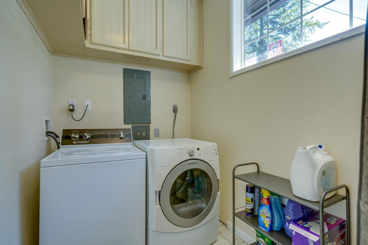 Modern Home 3 Miles To Woodinville Wine Country! Bagian luar foto