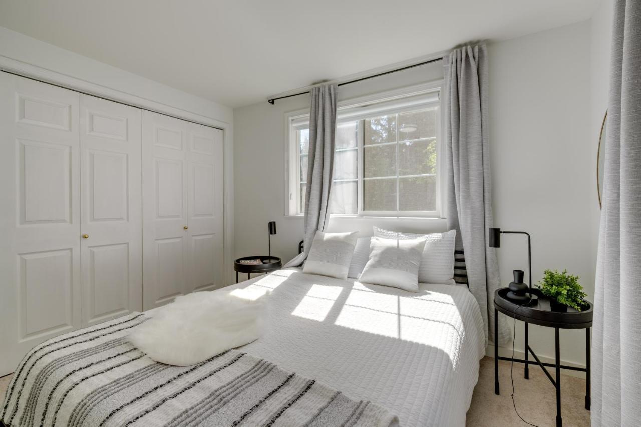 Modern Home 3 Miles To Woodinville Wine Country! Bagian luar foto